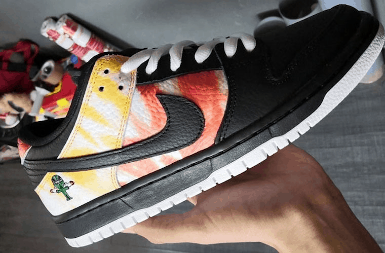 Nike SB Dunk Low \