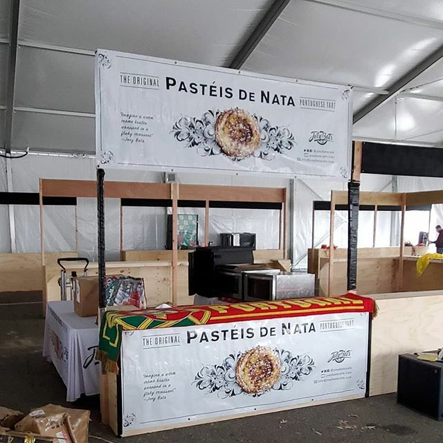 JoeyBatsCafe's tweet photo. Setting up for @hellopandafest that starts Friday!  Every night from 5-10pm!  Very excited but also exhausted! 
#joeybatscafe #hellopanda #queens #citifield #nyc #lights #tistheseason #imtired #natas #portugal🇵🇹 #pasteisdenata https://t.co/LiC4IJWbNO https://t.co/VjyfMbOkYZ
