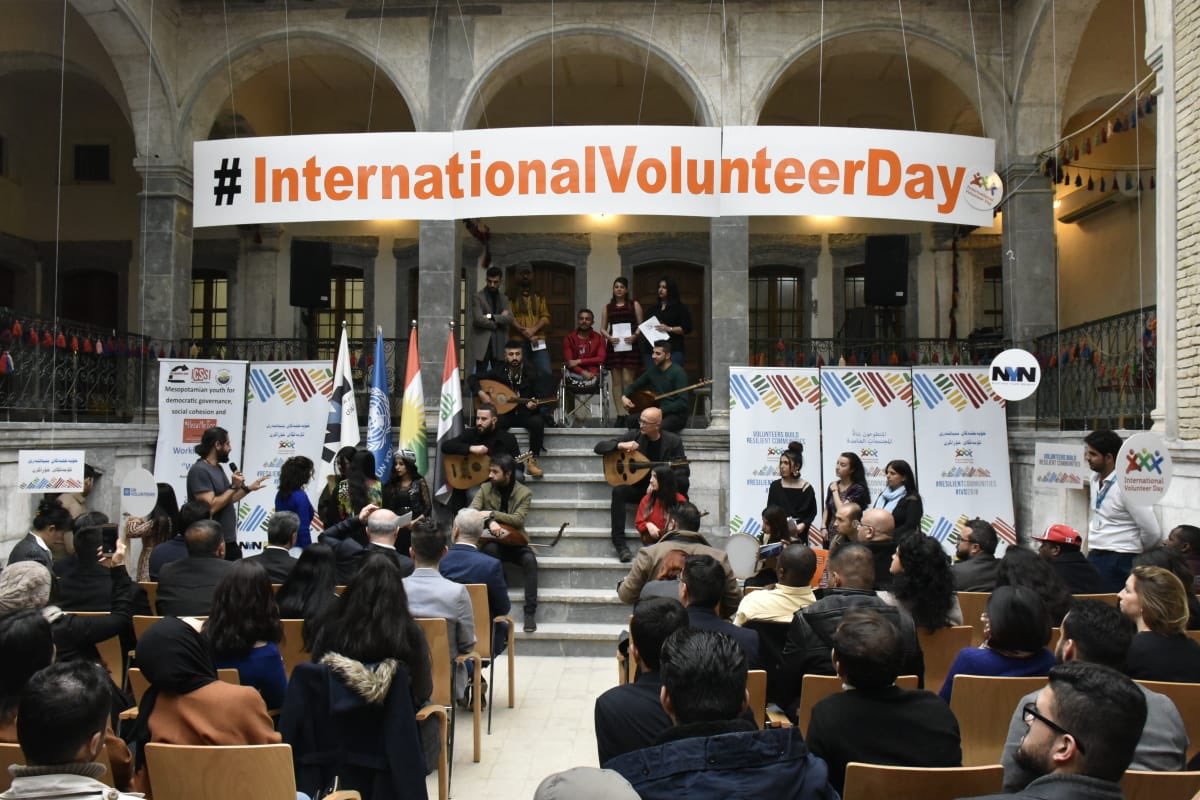 FalahMustafa's tweet photo. On International Volunteer Day, I want to thank all volunteers in the #Kurdistan Region for their efforts to share their vision &amp; values by tirelessly &amp; selflessly volunteering their time &amp; skills for the betterment &amp; growth of our society.
#InternationalVolunteerDay @NishtimanYN https://t.co/XmQ8eCUMSV