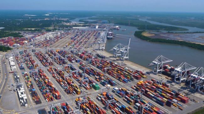 #GeorgiaPorts Sets New Record, Exceeds 4.6 Million TEUs In 2019 buff.ly/34PNyt5

#Shipping #Maritime #MarineInsight @GaPorts