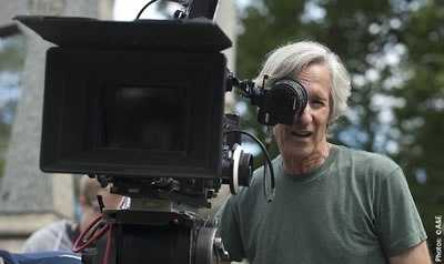 Happy 68th birthday to acclaimed horror writer, director, producer Mick Garris! 