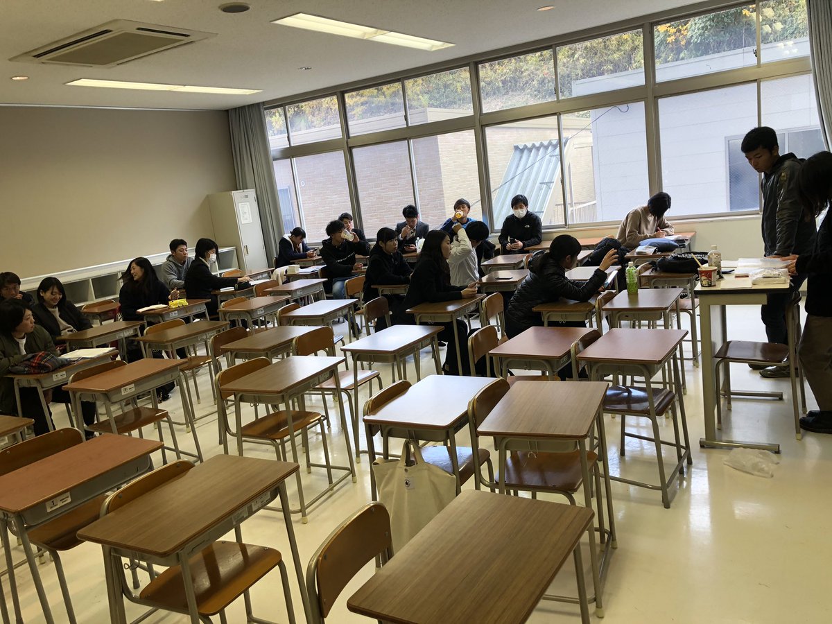 謝恩会本番に向け濃ゆい濃ゆい会議を行いました！卒業の記念品も決まり着々と準備出来てきました！