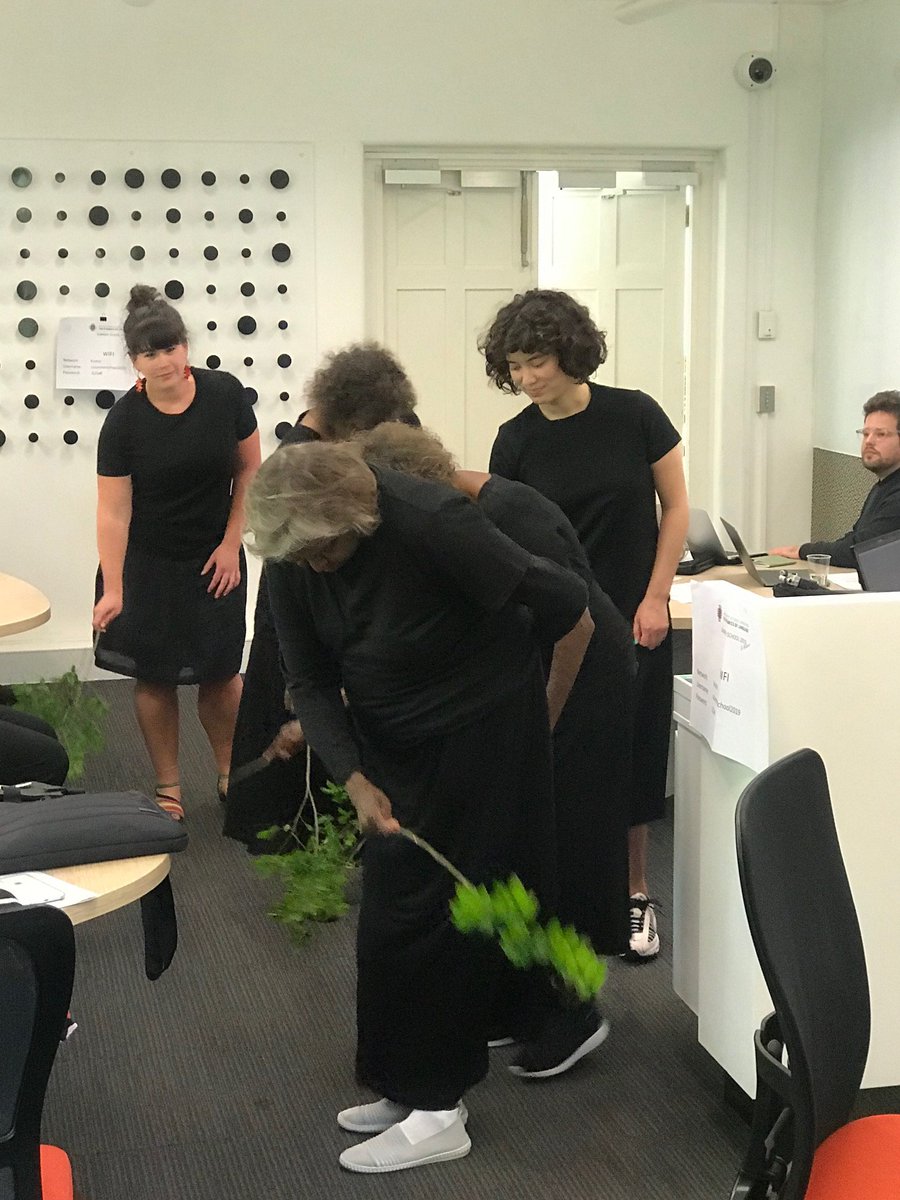 CoEDLang's tweet photo. Ladies from the APY Lands kindly open the Digital Environments of #Indigenous Song course run by @Balang_Reuben and @RuthJSinger of @ArtsUnimelb at #CoEDLSummerSchool https://t.co/Ukf3TZEwI8