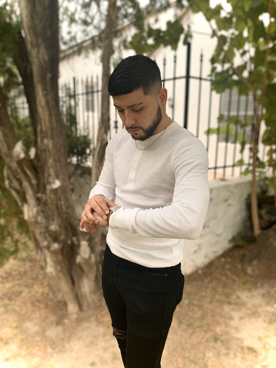 jerome0308's tweet image. giving looks, I contribute to fashion