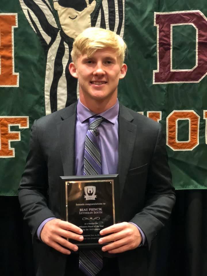 PsencikRob's tweet image. Truly proud of this kid and all his accomplishments. Tonight Beau was a recognized as a Finalist for HOUSTON TD Club offensive player of the year. @PsencikBeau