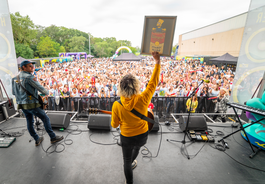 Hey Willowbrook High! Remember when we brought <a href="/plainwhitets/">Plain White T's</a> to your school? #plainwhitets #willowbrookhigh #chicago #