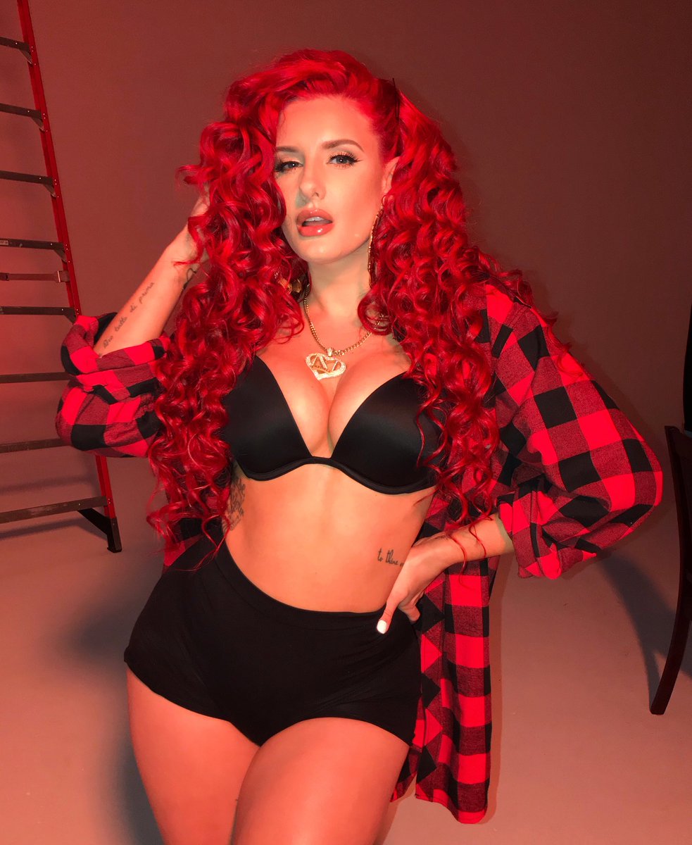 Sexy justina valentine Justina Valentine