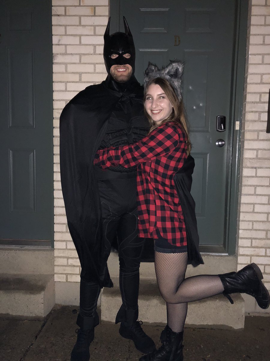 marissadiver's tweet photo. Happy 3 years! ❤️ Love and miss you!! So THANKFUL to have you in my life! 🥧 https://t.co/8qCKHSr8vx