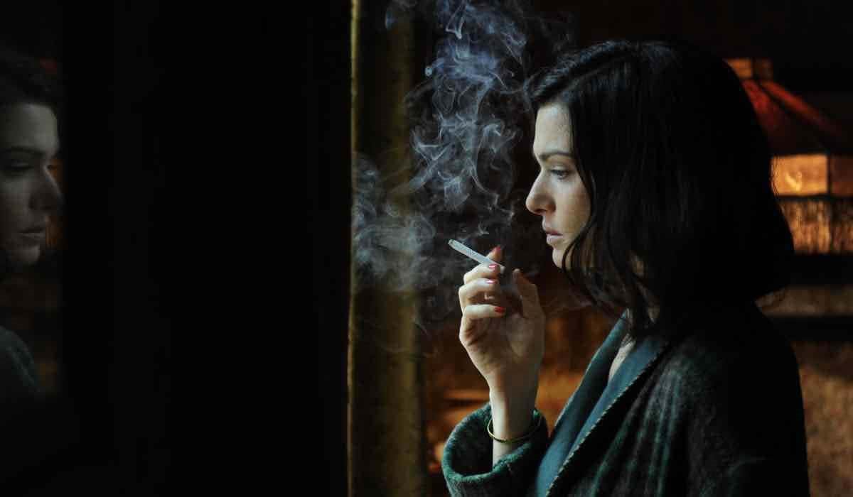 Rachel Weisz in THE DEEP BLUE SEA (2011, dir. Terence Davies)Weisz plays the tragic heroine Hester Collyer in Davies' adaptation of the play of the same name.Essay:  https://seventh-row.com/2017/04/23/deep-blue-sea/