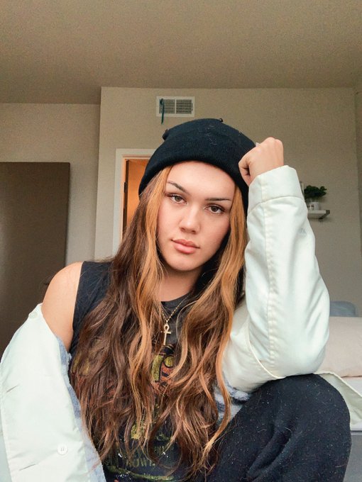 y&rsquo;all better bundle up https://t.co/JIyy9dIFNS