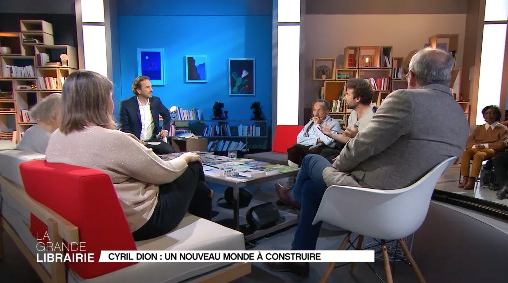 "La base d'un récit qui fonctionnerait pour nous dire autour de quoi se construire, serait d'accepter que l'on fait partie du vivant." <a href="/cdion/">Celine Dion</a> #LGLf5 @France5tv
