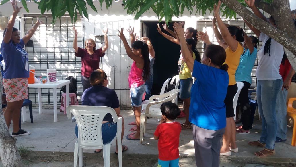 El compromiso de seguir liderando los encuentros pedagógicos en el departamento del Atlántico, sigue intacto. En esta oportunidad las madres líderes de @FamiliasAccion estuvieron en el barrio Normandía, brindándole todo su apoyo y asesoría a las beneficiadas en este sector.👏🏻👏🏻👏🏻