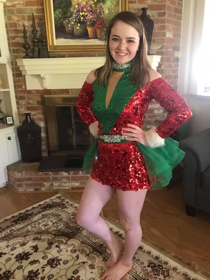 fortbendchiro's tweet photo. Congratulations to my patient and shining star, Paige !! She will be dancing in the #MacysThanksgivingDayParade with Spirit of America Dancers. Be sure to watch her on #NBC So proud to be the official chiropractor for her &amp; her family 🌟cheering you on from #SugarLand https://t.co/wpmZ8FtHNY