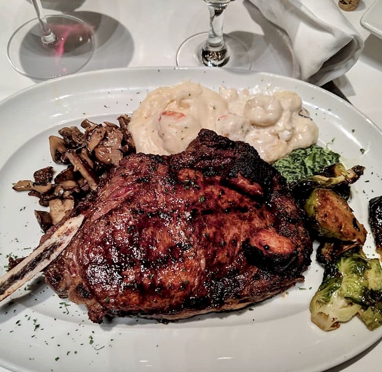 Mastro S Restaurants On Twitter There S No Rule Against Indulging The Day Before Thanksgiving By The Way We Re Open Early Tomorrow Check Your Local Restaurant For Times Holly295 Steak Steakhouse Raresteak Simplythebest Finedining
