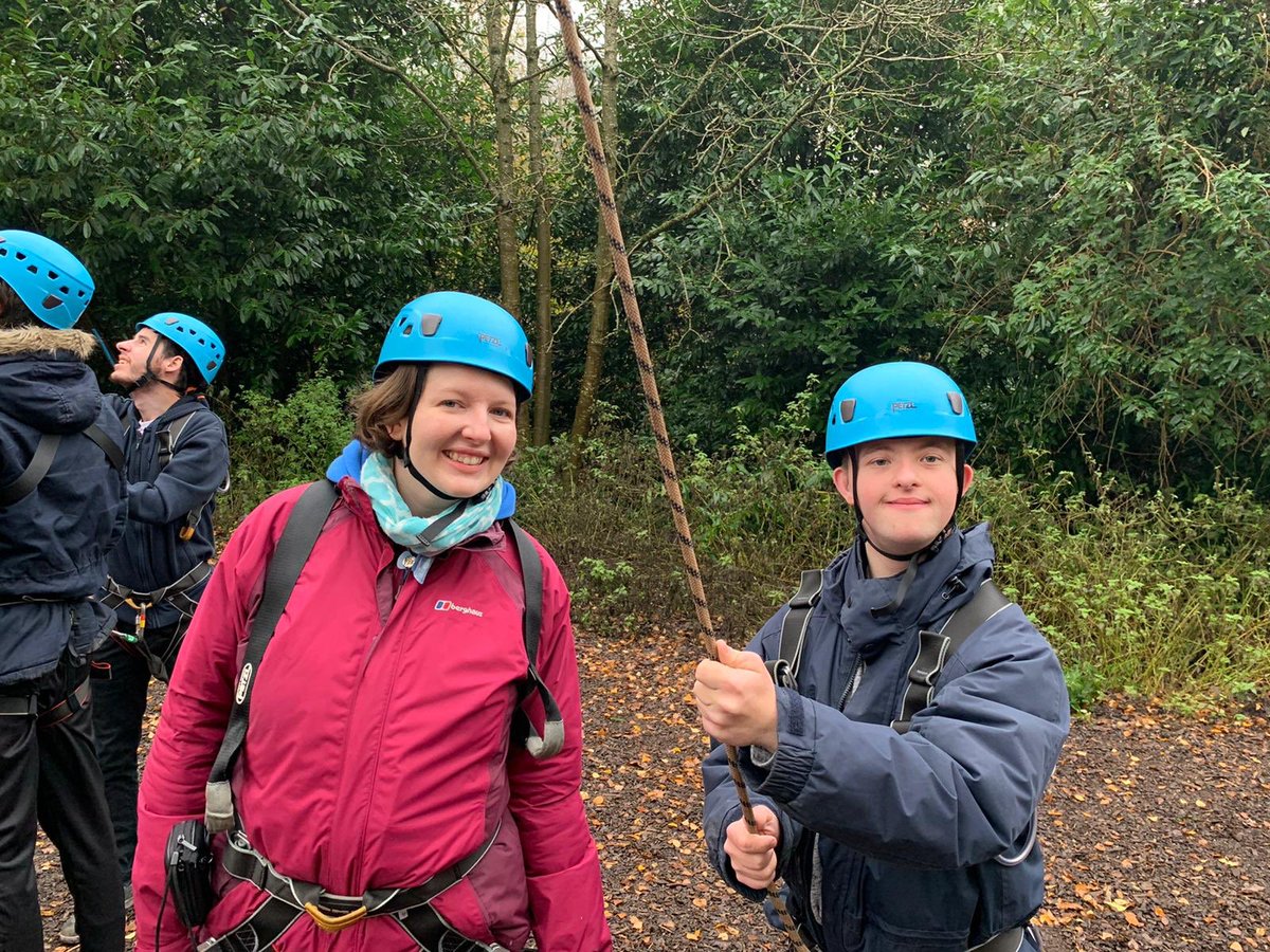 EpsomPhab's tweet photo. A challenging, adventurous, festive weekend away on our adult Phab holiday for our 18+ members and volunteers 🧗🏻‍♂️❄️🍁 #inclusion #makingmoreoflifetogether #phab https://t.co/qv8crRoStr