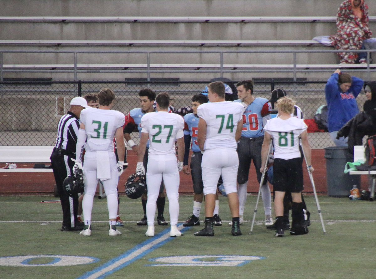 andrew_fenner75's tweet photo. Most people don’t know all of the set-backs I went through. Torn MCL Freshmen, Three broken ribs Sophomore, broken leg Senior. Even though I never truly got to play the sport, it lead me to coaches and brothers I would have never met. Just glad I never gave in to the adversity. https://t.co/05AAREJKBC