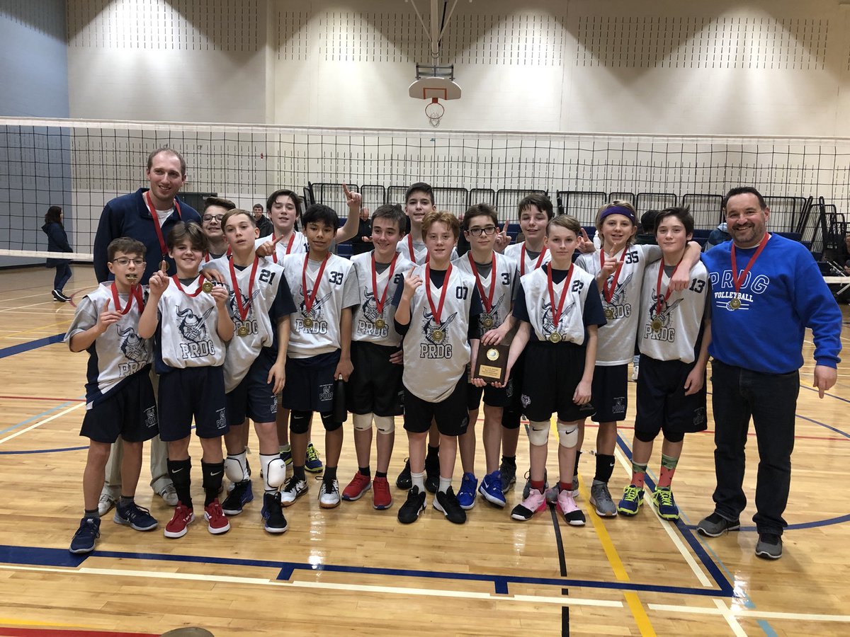 escprdg's tweet photo. Félicitations aux garçons 7/8 qui ont gagné le tournoi régional de ballon volant! ⁦@cscmonavenir⁩ ⁦@fredMercier5⁩⁦@VincentSylvestr⁩ https://t.co/CCU3oruqEI