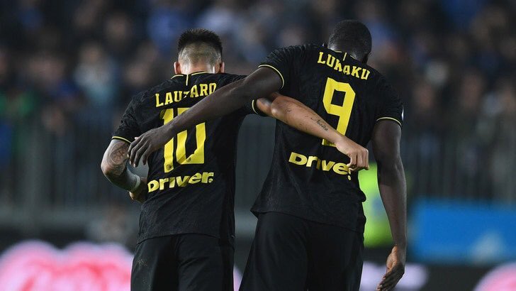 _Robertass_'s tweet photo. What a couple. 
Due giocatori fenomenali destinati a fare grandi cose insieme per i nostri colori ⚫🔵 @Inter https://t.co/9859OyRxWm