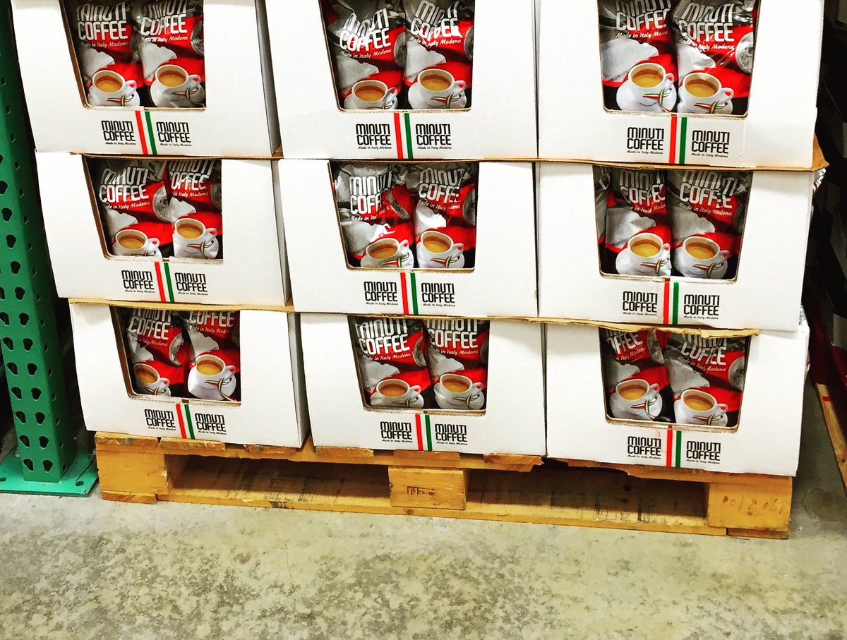 MinutiCoffee's tweet photo. NOW AVAILABLE AT COSTCO
Imported from Modena, Italy 
Minuti Rosso Coffee Beans 2.2lbs for $18.99 

Holiday Special

Receive a free $10 gift card at any Minuti location when you present your original Costco receipt of purchase of Minuti Rosso Bag. Valid until Dec. 24th

#Costco https://t.co/c7ZztNiQa8
