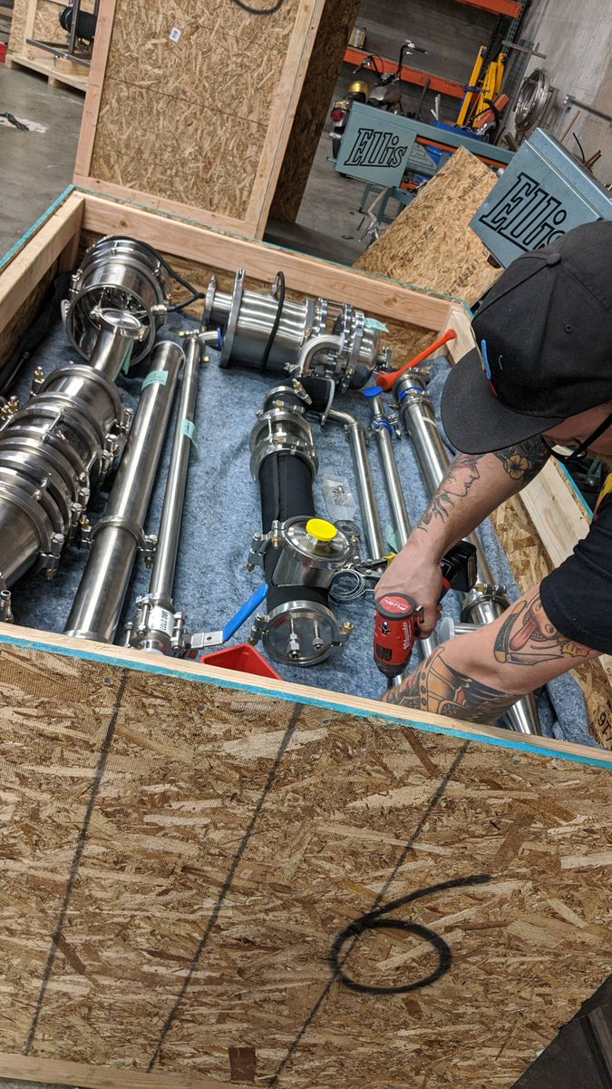 TrusteelE's tweet photo. #MJBizCon is almost here. Last week we broke down our machines and got them on the road to Vegas. We cant wait to show off our new 2020 line of products to the masses. Come by our booth #C2608 & sign up to win a DR10 (link in bio) #WinningThatDR10 #TruSteel #AutoVap https://t.co/NmmMS8arOr