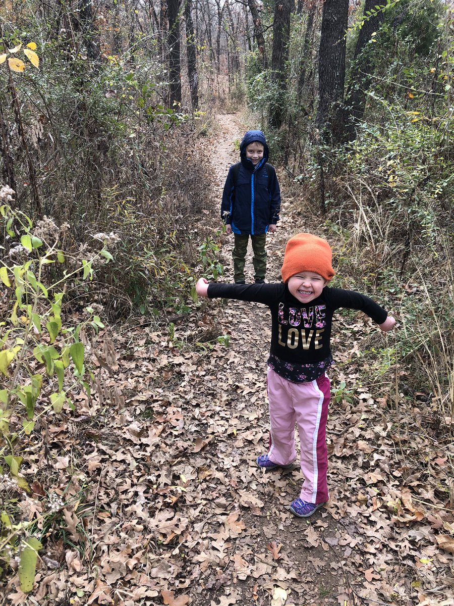 Aaron_M_Harrell's tweet photo. Beautiful day for a hike! https://t.co/OVudGIeI39