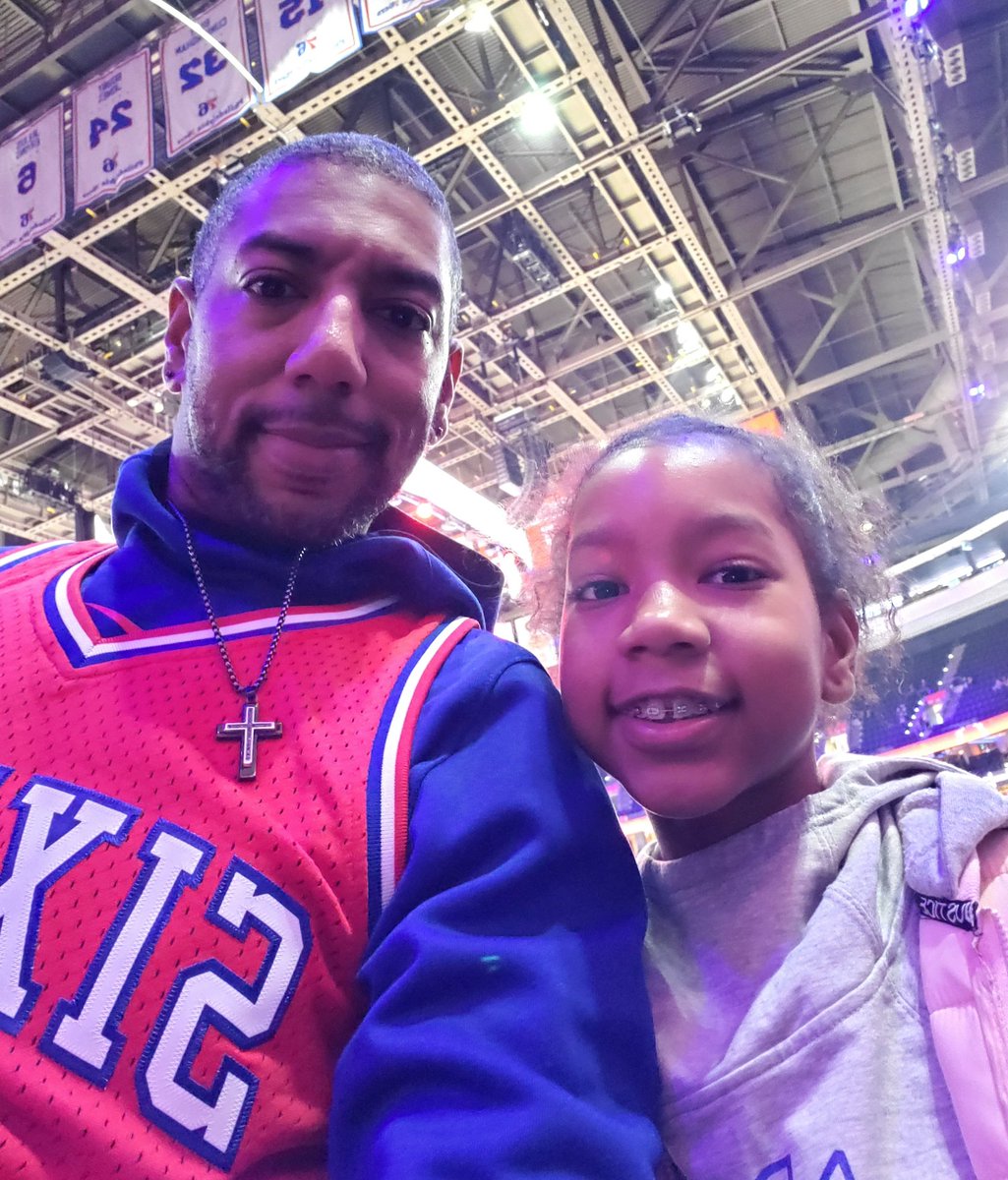 Having a great time with my daughter at the Sixers Game. #philaunite @IBX