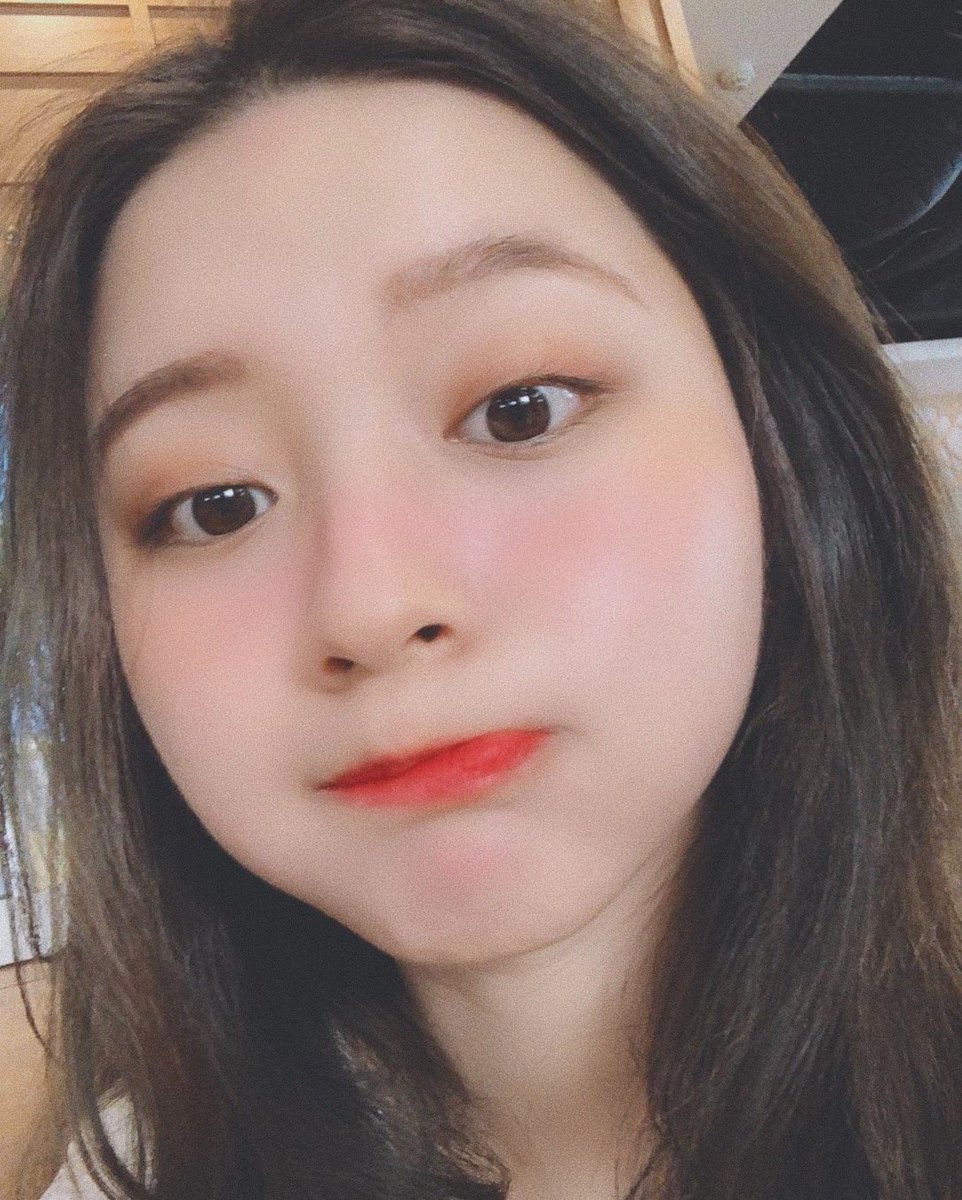 daggrys's tweet image. ı see no dıfference...
my lıttle sımbα💗