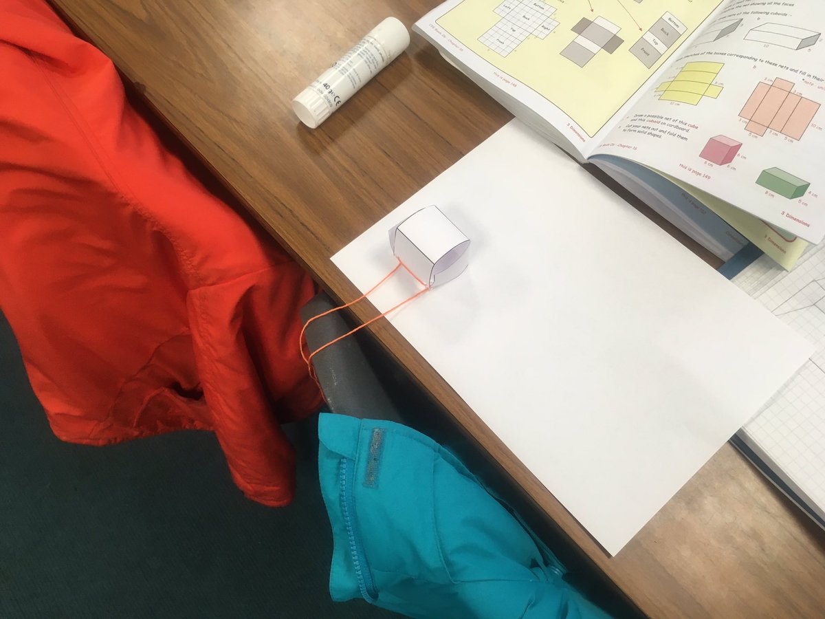 beanxmrsedwards's tweet photo. Today in Maths with Mrs Easson we continued our investigation of 3D shape nets. Today we looked at the nets of cubes and cuboids. We drew our own, cut them out and then added string. Watch what happens when we pull the string! #BPSMaths #BPSTechnology (3) https://t.co/AJwfsNEcAD