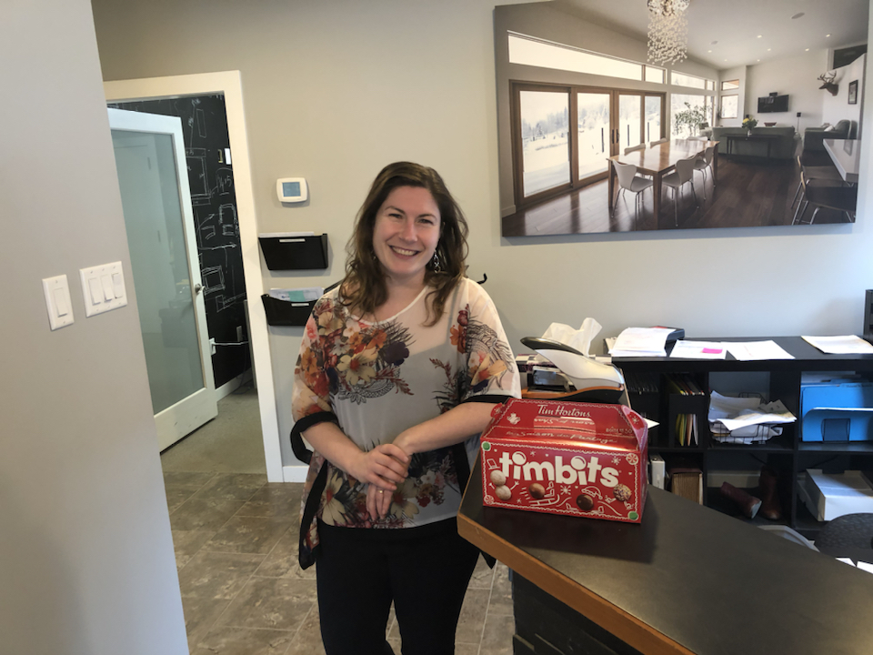 SkilledTradesBC's tweet image. Marlin Ratch, Apprenticeship Advisor, stopped by to see Carole at @DJMContracting today to drop off some goodies for the crews. Happy Apprenticeship Recognition Month! #ApprenticeNow