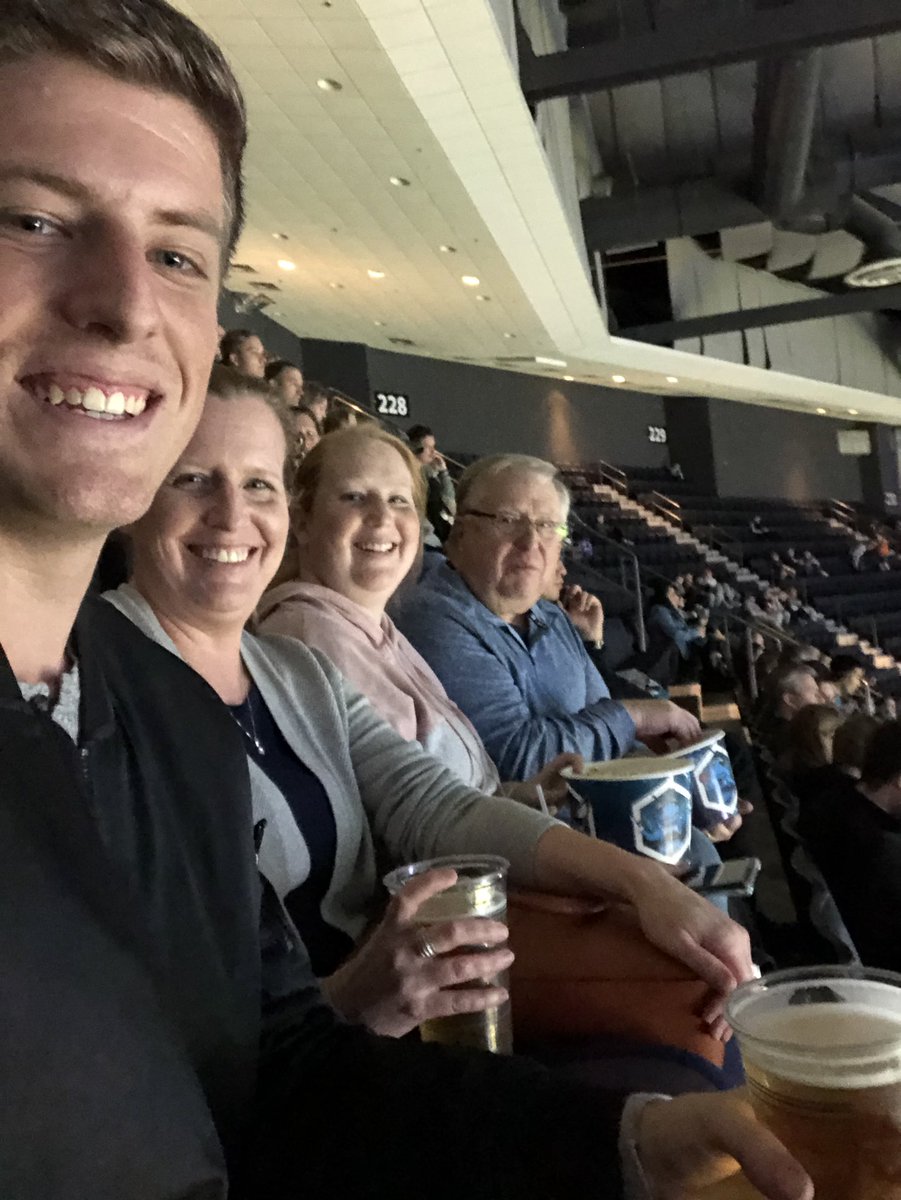 theemattlittle's tweet image. the Little family takes on the Hornets. #AllFly #CatchABuzz