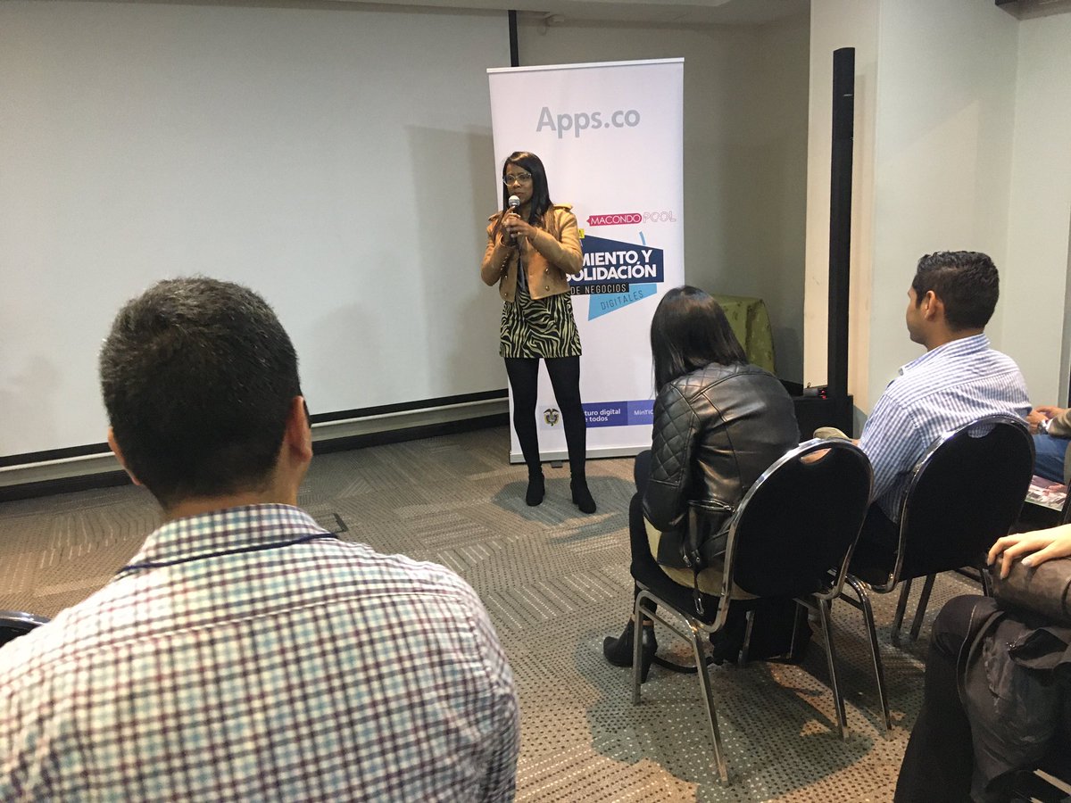 SuricataLab's tweet photo. #StartupBusiness Maria del Pilar Olloqui Dir @AppsCo y @JulianMartinezA Director @SuricataLab dan la bienvenida a 40 empresas digitales Fase Crecimiento y Consolidación de Bucaramanga, Barranquilla y Bogotá en evento #connectingstartups de #macondopool
#appscoporcolombia https://t.co/pMV1pkplbT