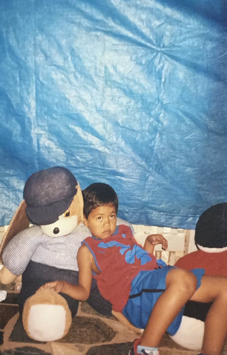 darkyson's tweet photo. - Darkyson como assim vc não gosta de fazer festa de aniversário????

Eu no meu aniversário de 4 anos: https://t.co/rZi4qV4WnV