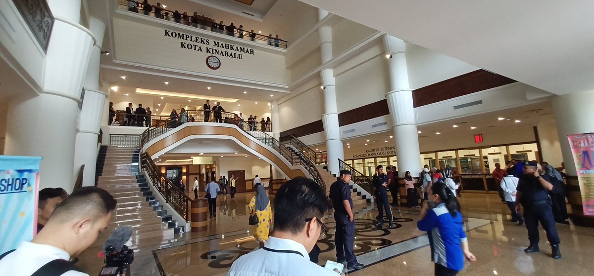 Bekas Ketua Menteri Sabah, Tan Sri Musa Aman mengemukakan rayuan berhubung kes Ketua Menteri Sabah, kelihatan suasana di Kompleks Mahkamah Kota Kinabalu pada ketika ini. pic.x.com/9BIgqMdWLL