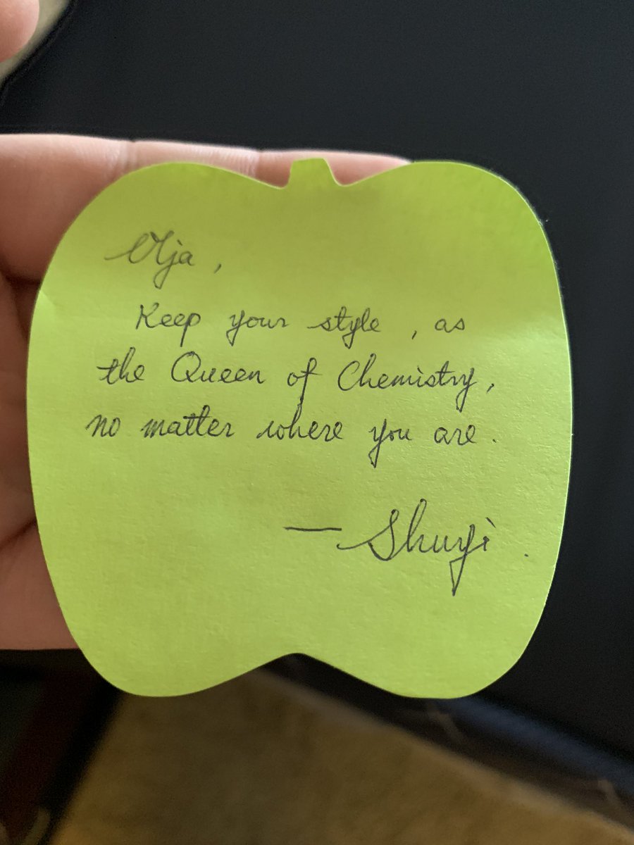 oljasimoska's tweet image. I’m glad some of my friends think of me as the Queen of Chemistry (I actually used to wear a crown of molecules in undergrad just to be silly)! So nice to get this note before my defense 😊 #ChemNerd