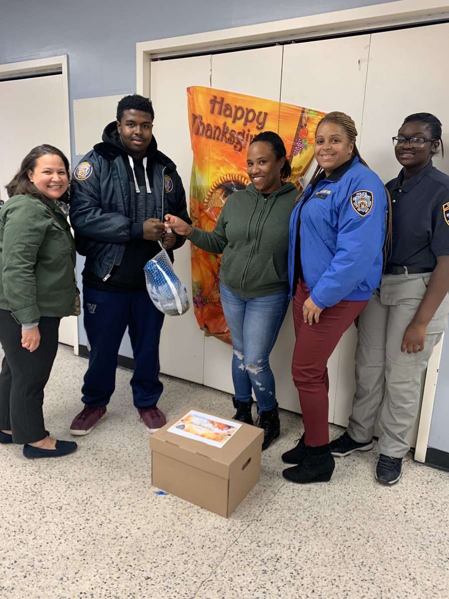 NYPD26Pct's tweet photo. Extending our deepest gratitude to all of our sponsors that made our #2019Thanksgiving turkey giveaway such a success- Our community is deeply grateful and we at the 26th precinct wish all of your loved ones a prosperous Thanksgiving ๐๐๐ https://t.co/RKhuSMDSCe