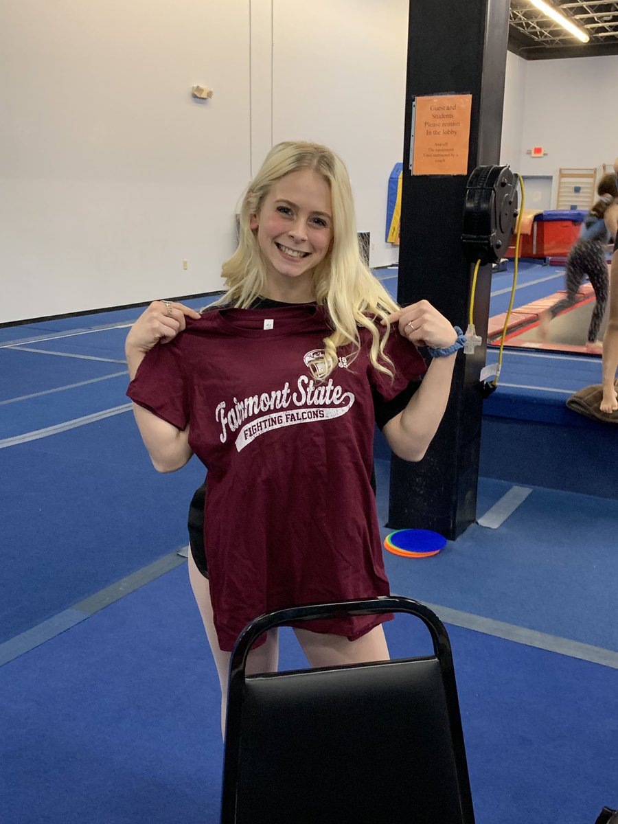 NRHSGymnastics's tweet photo. She did it!!! Official signing day for Avery Keller! We are so unbelievably proud of you. Now letโs get this senior season!!! ๐ฅ๐ฅ๐ฅ #frombeartofalcon #soarfalcons #royalton2020 #igotyou #bear2020 #falcon2024 https://t.co/nMa7ahpBAN
