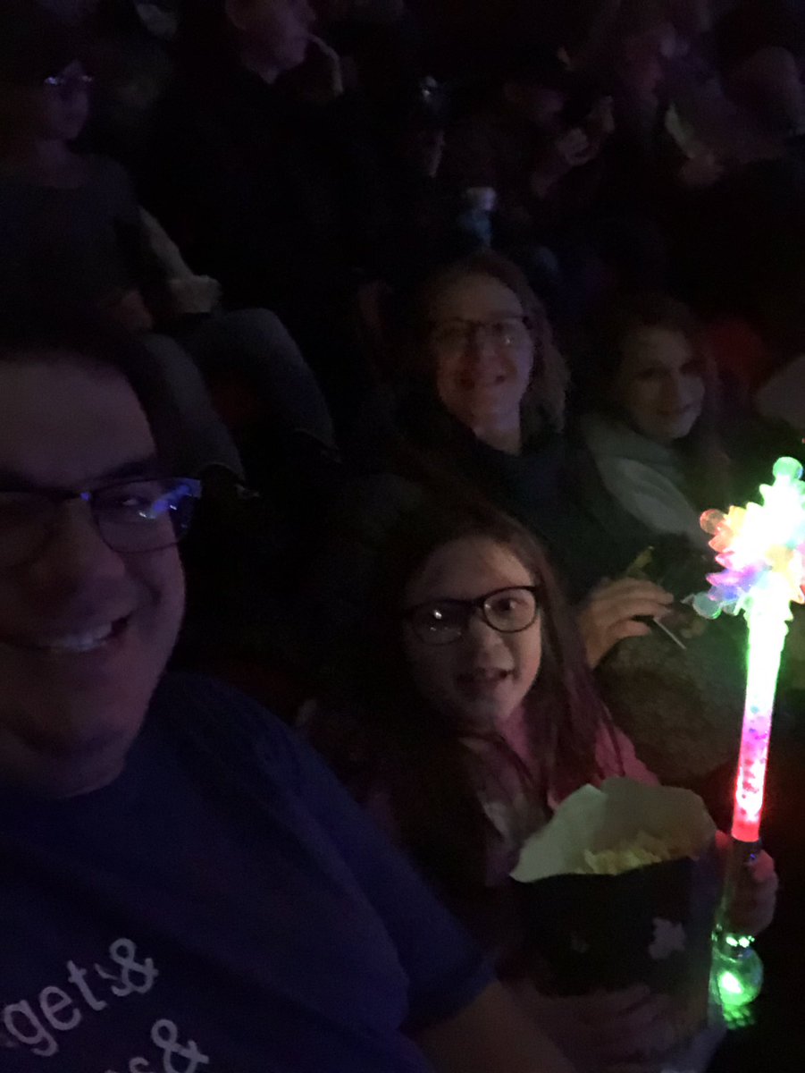 CyKlops's tweet photo. #disneyonice #worldsofenchantment https://t.co/kWVrPIgSvH