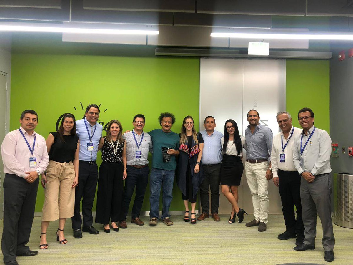 FedesoftCol's tweet photo. Hoy realizamos un reconocimiento especial a @Parquesoft y a su fundador #OrlandoRincón por sus 20 años de trabajo por el Fortalecimiento de la industria de software nacional 🇨🇴💪🏻 ✨ https://t.co/s9J1g5zBx4