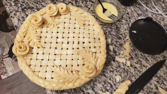 I've never made a pie but happy danksgiving https://t.co/EZ3WNwo0ce<a href="/tag/bobjob"class="tags"><span>#bobjob</span></a>
