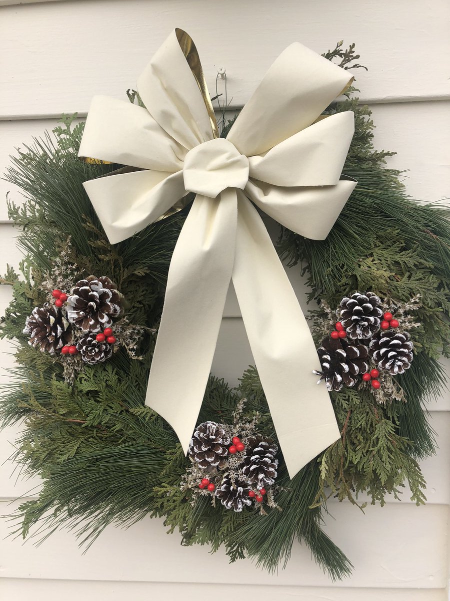 valley_ed's tweet photo. Our Holiday Store is opening early this year! Come pick out a Christmas tree, wreath, or poinsettia this weekend 🌲🌲🌲@ian_strever @Region1CentralO @deanschibi @MissBoardman https://t.co/OcPnxzdTTx