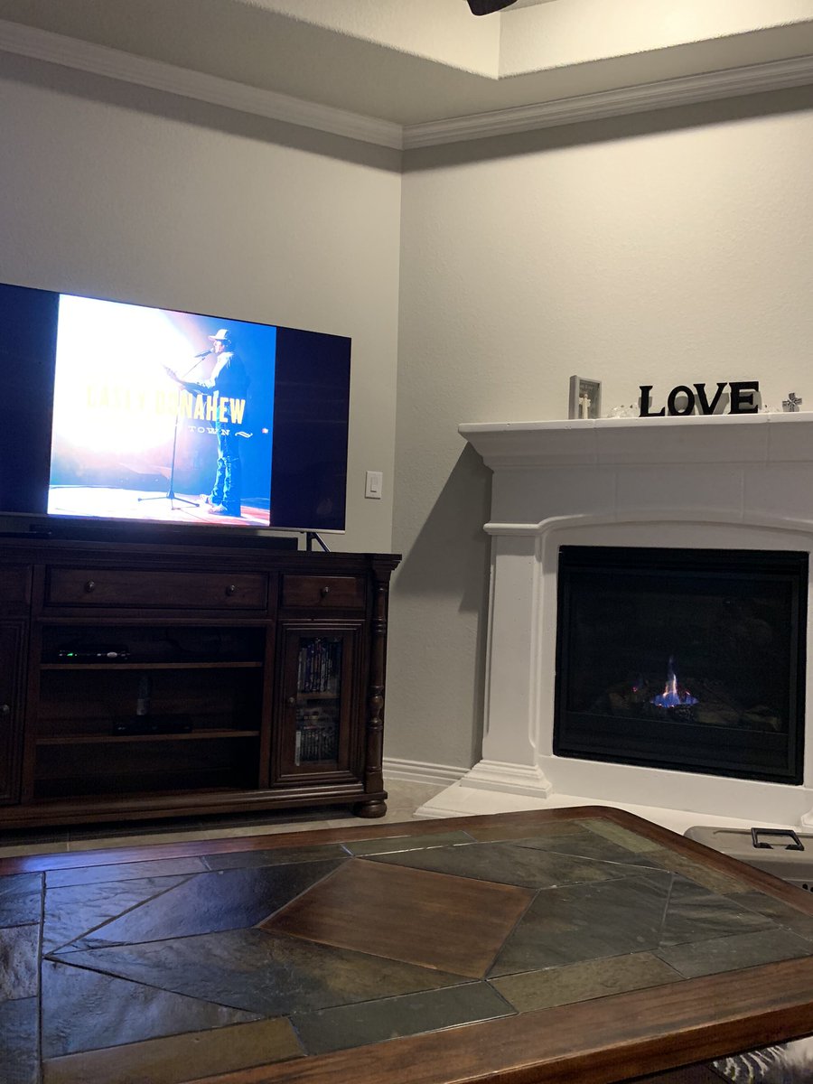 Jtcj2325's tweet photo. My current situation😩 I am not even in charge of the Thanksgiving this year and I am already tired from baking 4 pumpkin cheesecakes and 2 buttermilk pies. Relaxing and listening to my boy @caseydband #BytheFire #OneLightTown #Thanksgiving2019 https://t.co/VeprScWLrr
