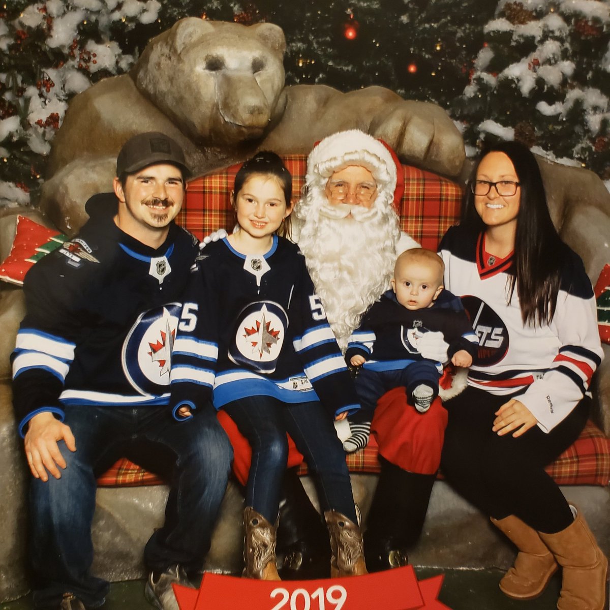 Go Jets Go &amp; Merry Christmas! <a href="/NHLJets/">Winnipeg Jets</a> <a href="/NHL/">NHL</a> <a href="/markscheifele55/">mark scheifele</a> @BiggieFunke