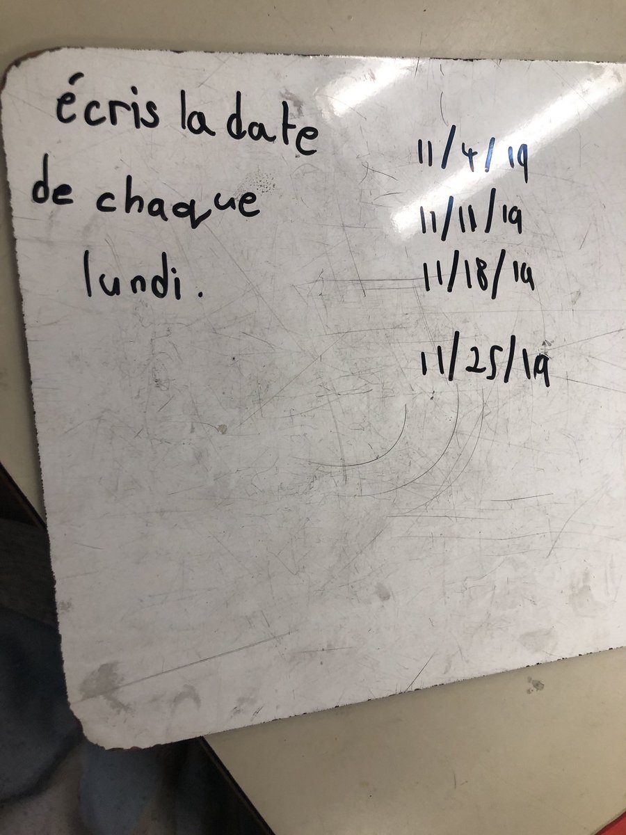 JJAndreaM1's tweet image. Learning how to use a calendar by recording dates that are important to students! #meaningfullearning #mathiseverwhere #lesmathssontpartout@JohnstoneSchool
