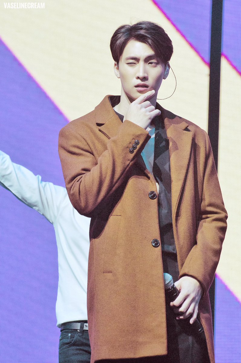 naommi51's tweet photo. 20191124 2wish Wedding

     ★ Fabulous Handsome ∞

#The2wishEverlastingLoveinBkk
#2wish
#M34NION
#MeanPhiravich
 @m34nismind https://t.co/WDlKAgq0S3