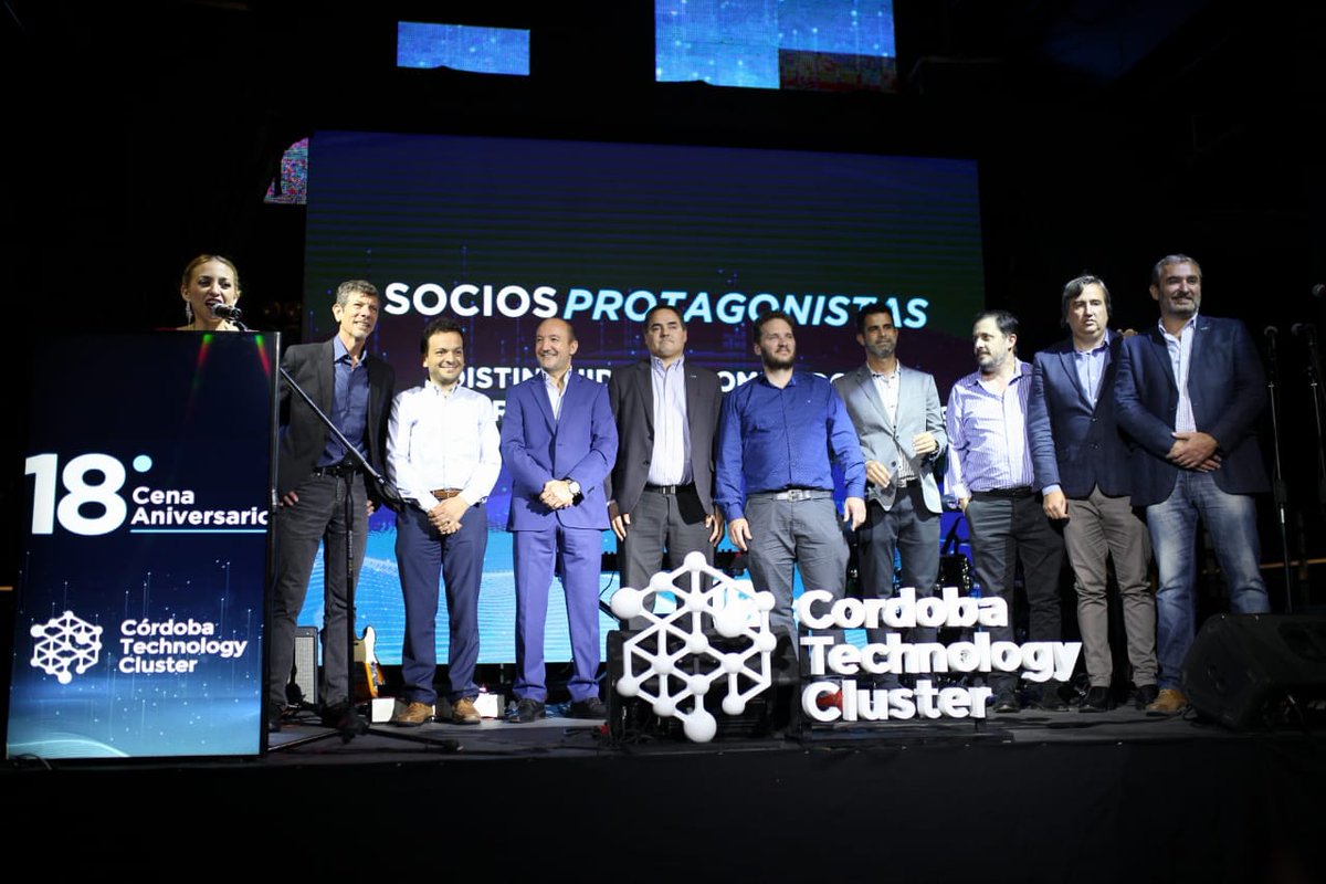 CordobaCluster's tweet photo. #SociosProtagonistas distinciones y nominaciones representando al SECTOR TIC CORDOBÉS
@SantexGroup
@RUFDesarrollos
#TranslationBackOffice
@darwoft
@OixxioTech
@Dicsys_SA
#Macena
@QPlusSoftware
@TheFuzzyFish
@Vates_SA
@LaSiglo21
@SpinlockSRL
@QPlusSoftware
@evoltis https://t.co/cwI31sUAhA