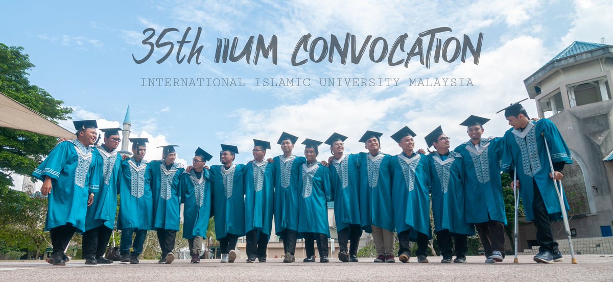 syafisyahmie1's tweet photo. Alhamdulillah, Terima kasih untuk semua memori. Taman Ilmu dan Budi akan sentiasa dihati ini 🥰
#35thIIUMconvocation https://t.co/iXdnLpYOij