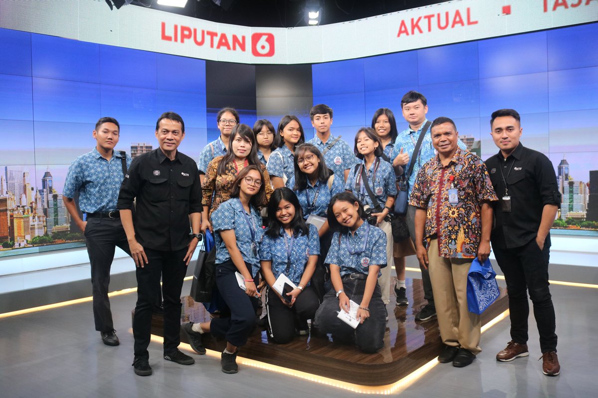 StiBintaro's tweet photo. It's time to... BE IN FRAMEEEE! #smatunasindonesia #sekolahtunasindonesia #smasti #stishs #sti https://t.co/Ln3dzB8Oq2