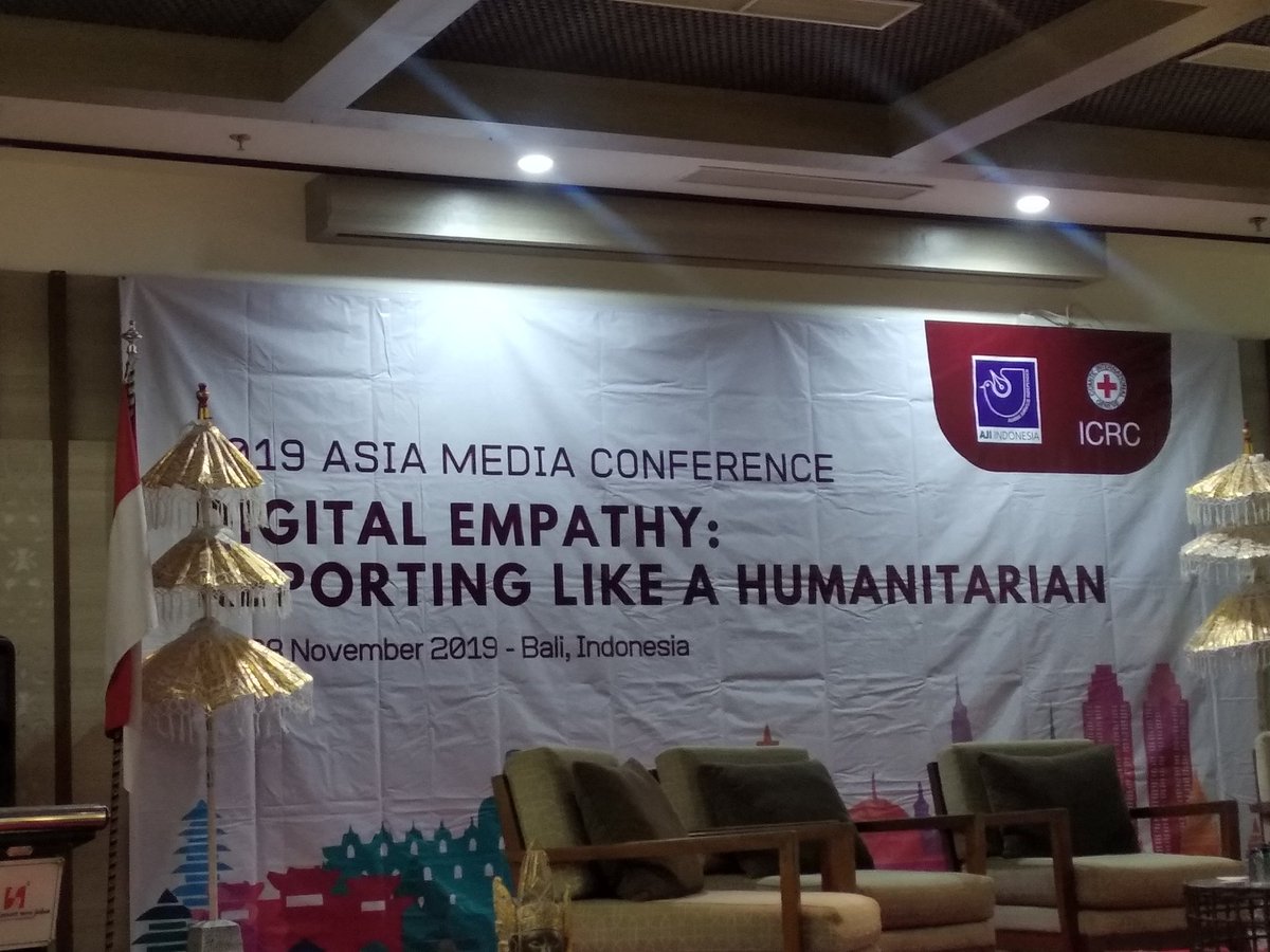 beenod's tweet photo. Do you know the difference between Mis-information & Dis-information?
Learning the fact-checking tools and news verification strategies #AMC2019 #Bali #Indonesia #ICRC @ICRC_id https://t.co/0HOzZGE92D