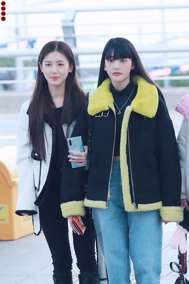 DUDUforidle's tweet photo. ❤️💜
#MIYEON #MINNIE #SOOJIN #SOYEON #YUQI #SHUHUA 
#미연 #민니 #수진 #소연 #우기 #슈화
#gidle #G_I_DLE #여자아이들 https://t.co/qImpMBCoyk