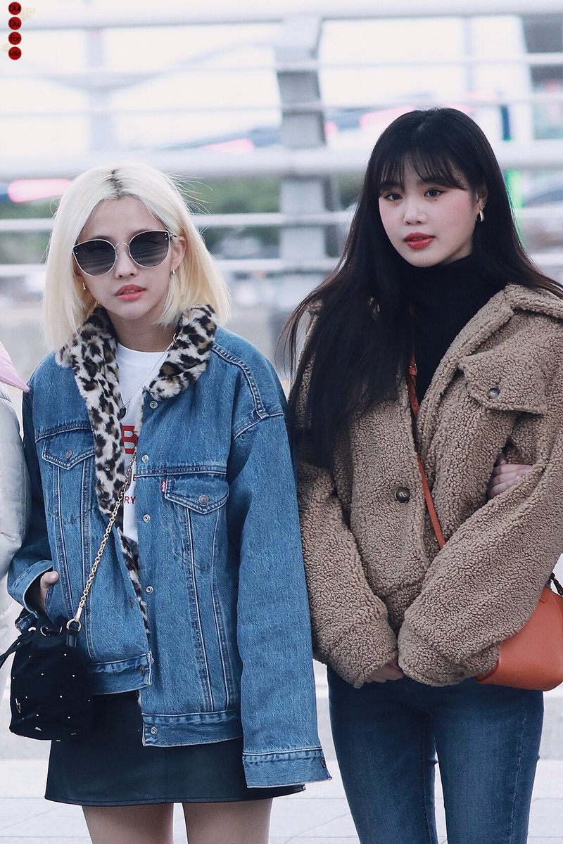 DUDUforidle's tweet photo. ❤️💜
#MIYEON #MINNIE #SOOJIN #SOYEON #YUQI #SHUHUA 
#미연 #민니 #수진 #소연 #우기 #슈화
#gidle #G_I_DLE #여자아이들 https://t.co/qImpMBCoyk